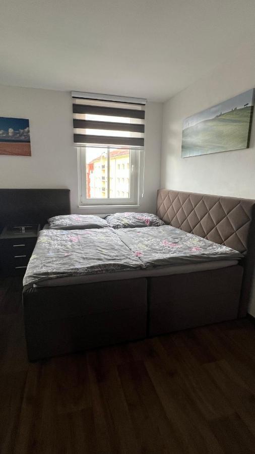 Apartman Centrum 403 Ústí nad Labem Екстериор снимка